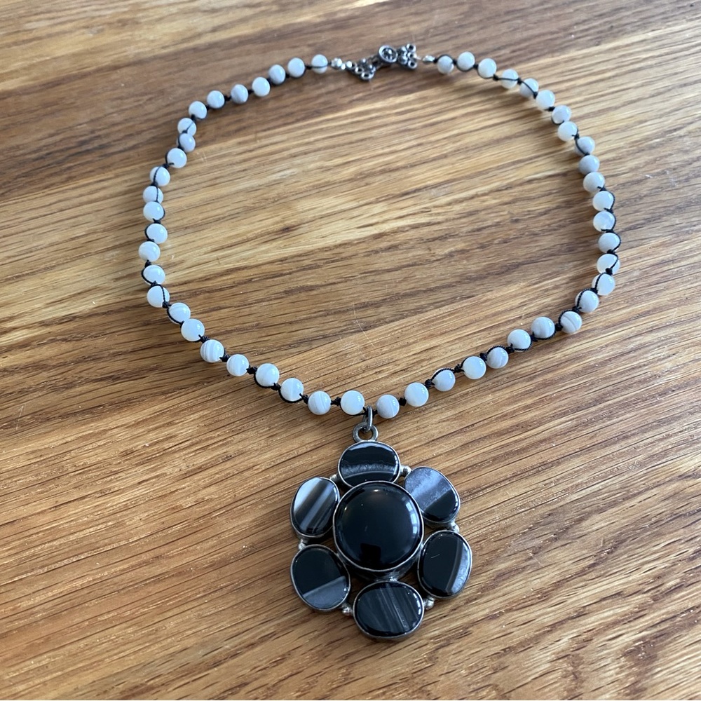 Flower shaped pendant black marbled stone 925 sterling silver beaded necklace